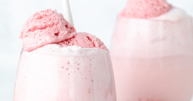 Extra Creamy Strawberry Floats (Dairy-Free)