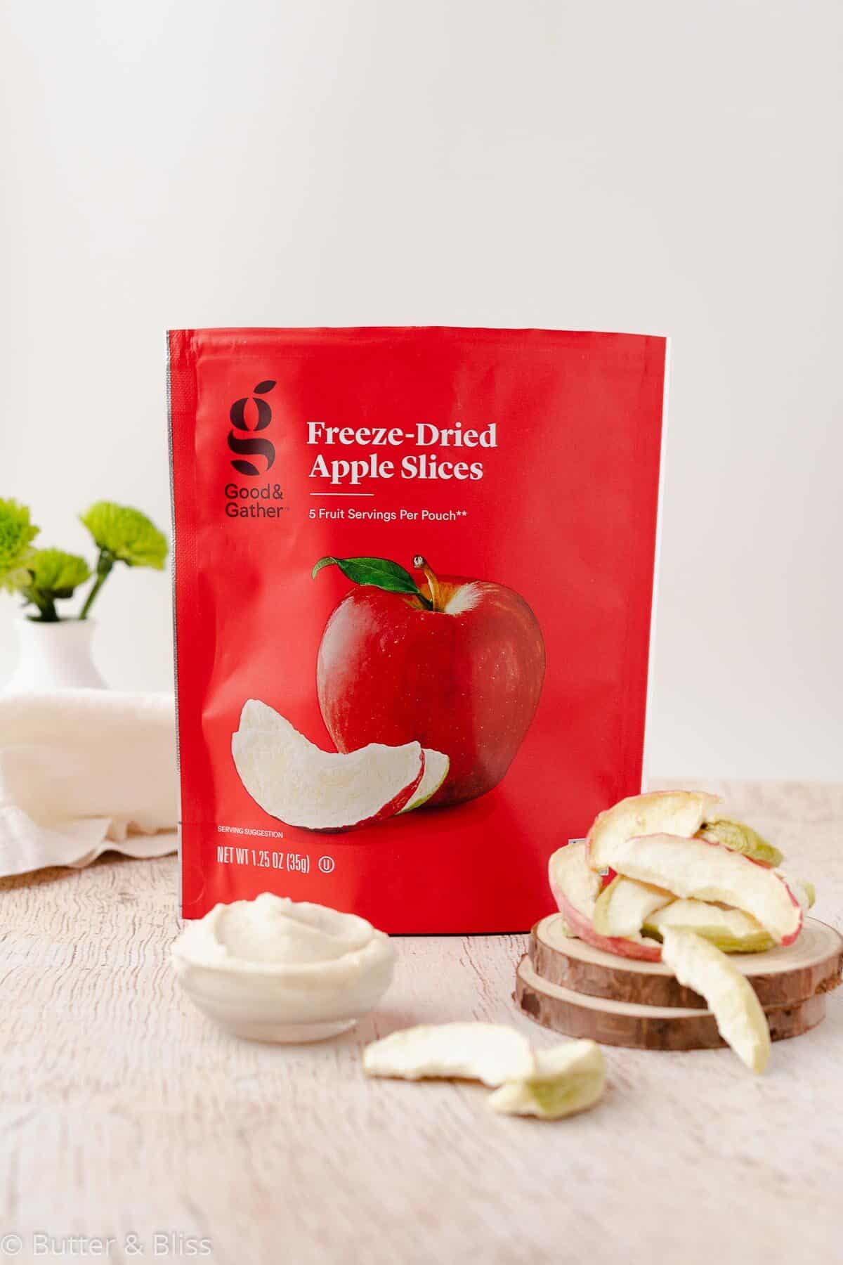 Freeze dried apples for frosting