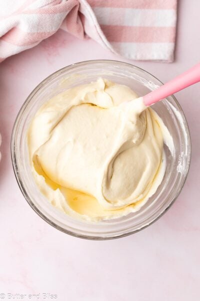 Creamy banana pudding base in a mixing bowl.